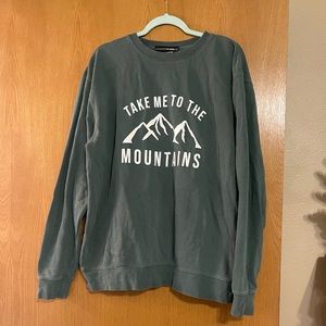 Oversized Graphic Sweatshirt